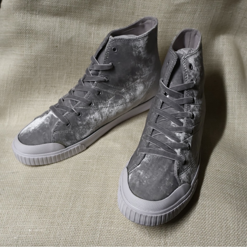 Tretorn Women's Marley Hi4 Velvet High Top Sneakers In Silver